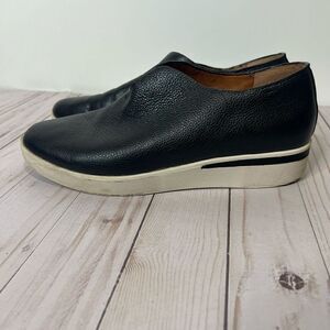 Gentle Souls Kenneth Cole Halden Black Pebble Leather Slip On White Sole Sneaker